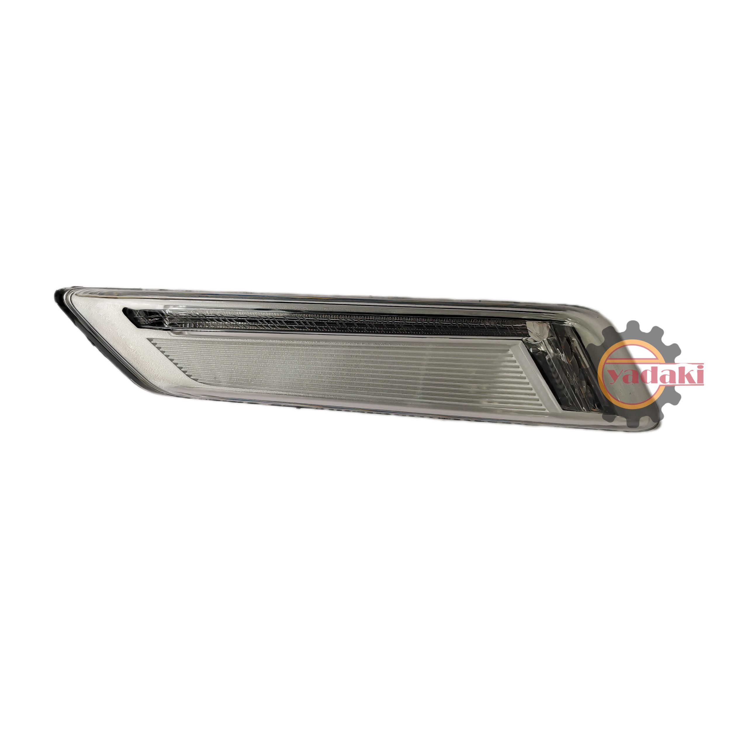 24189495-84389663-scaled-1.jpg چراغ روی درب FH500 نیوفیس چپ تایوان - تصویر 1