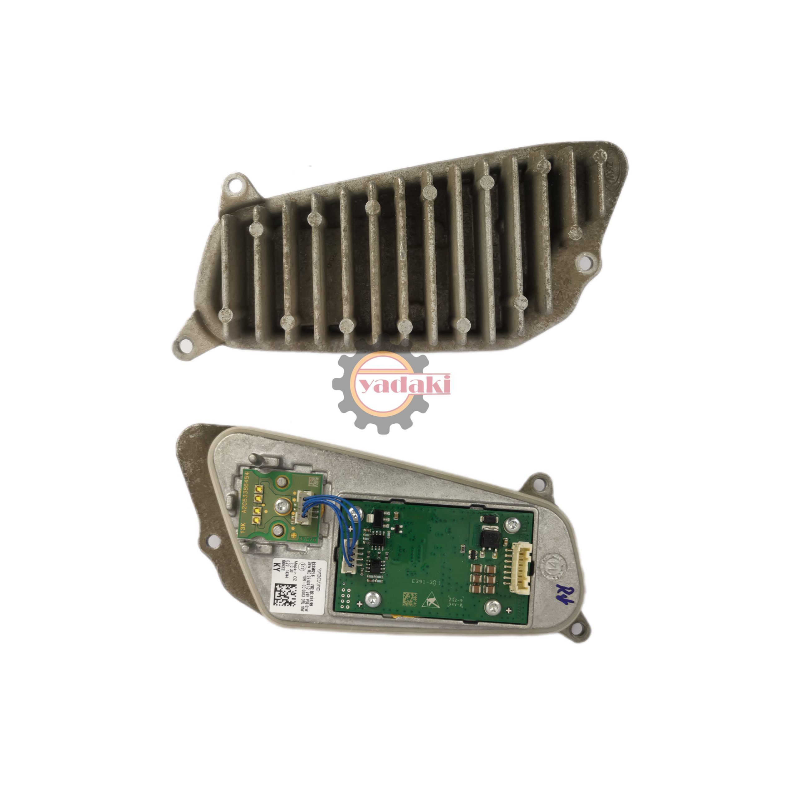 8235816-scaled-1.jpg برد پشت چراغ جلو پایین و بالا اصلی FH500 استوک راست - تصویر 1