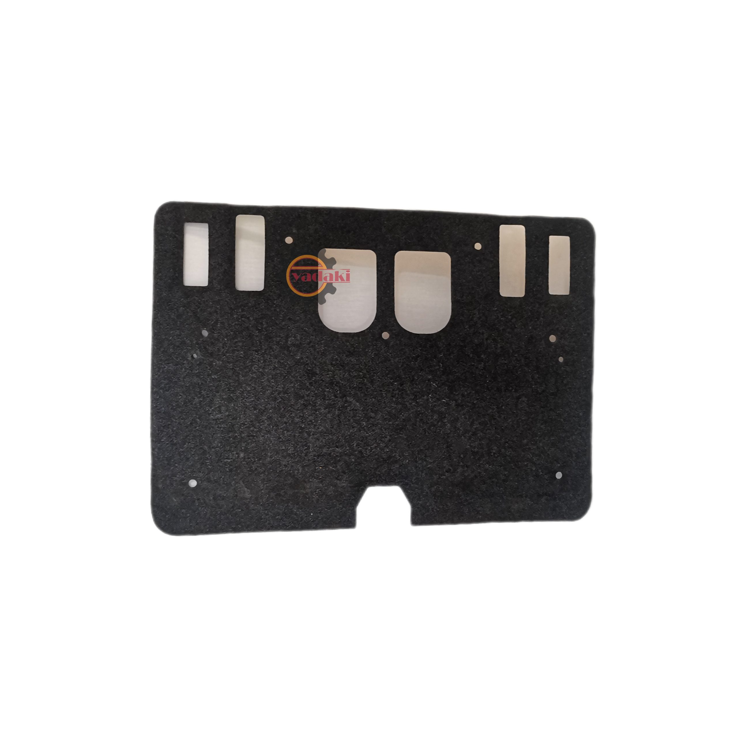 84000447-1-scaled-1.jpg نمدی دریچه بغل کابین FH500 یا FH4 استوک اصلی - تصویر 1