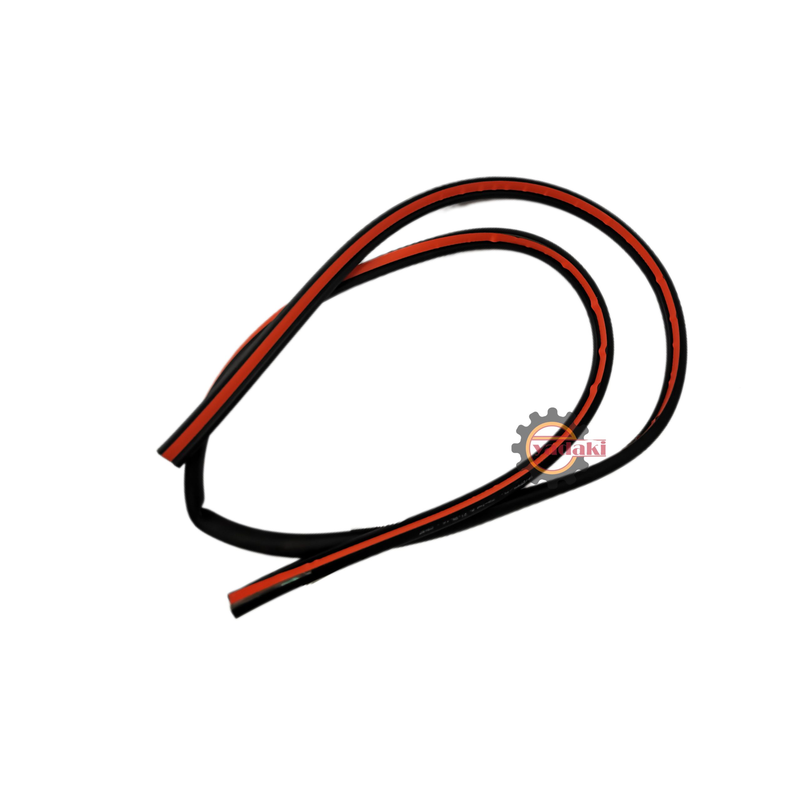 84162979-scaled-1.jpg نوار آب بندی جلو پنجره FH500 یا FH4 اصلی - تصویر 1